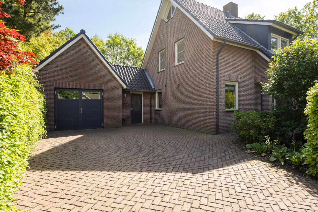 Photo 8 of Vlasstraat 13