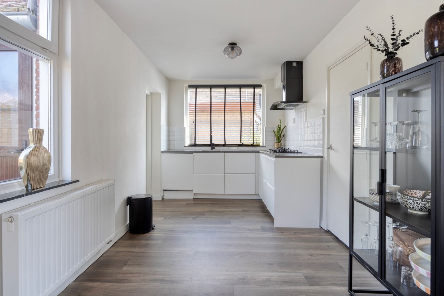 Photo 10 of Steenakkerstraat 49