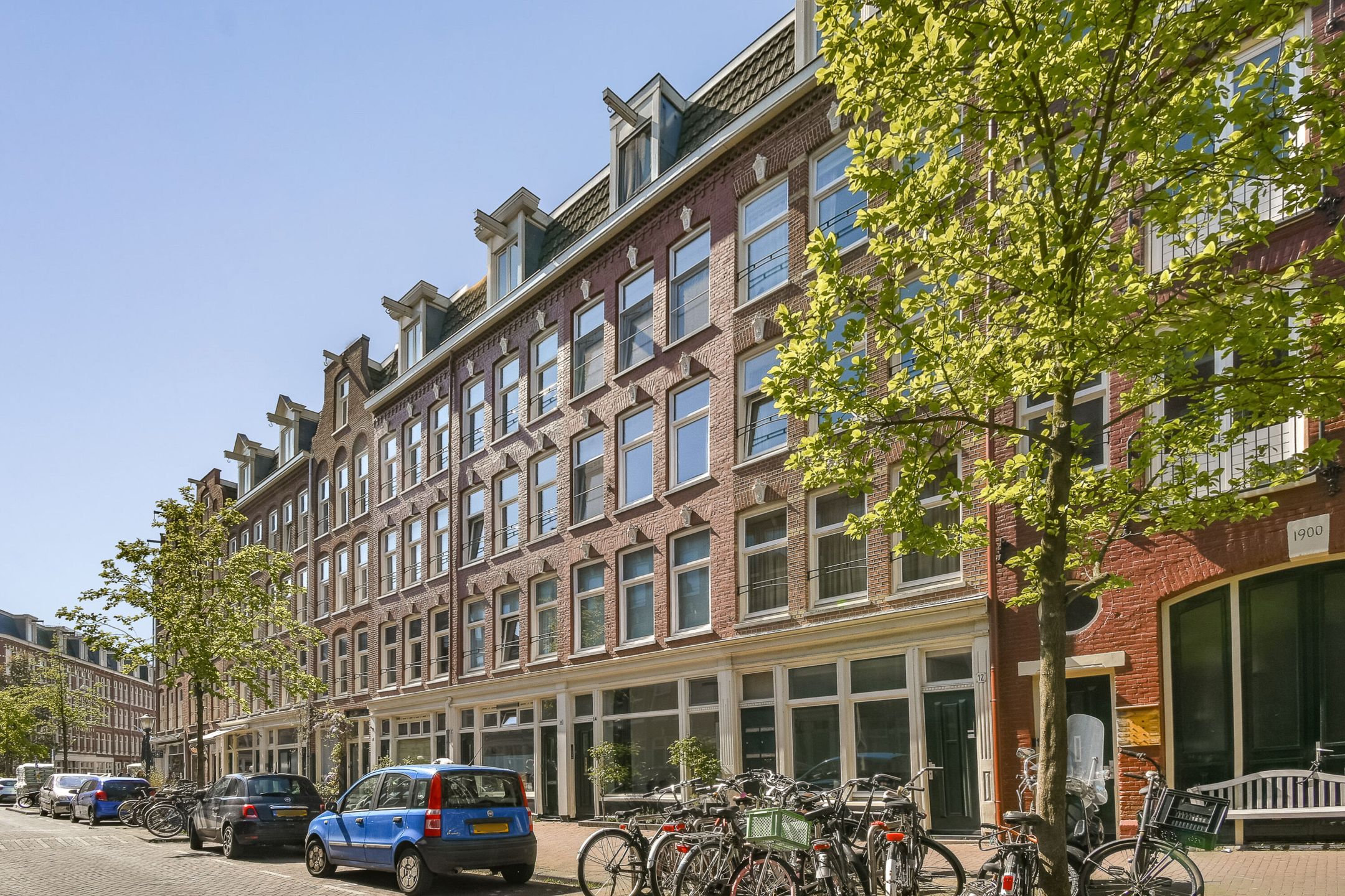 Photo 3 of Bentinckstraat 14-H