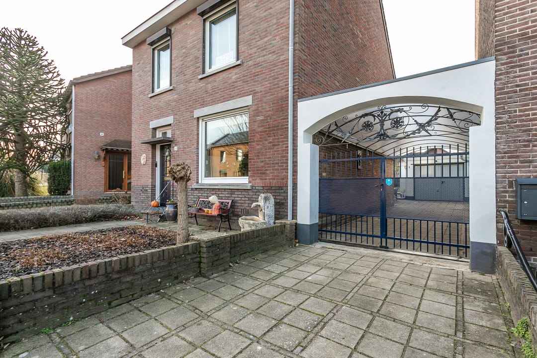 Photo 43 of Bouwbergstraat 34