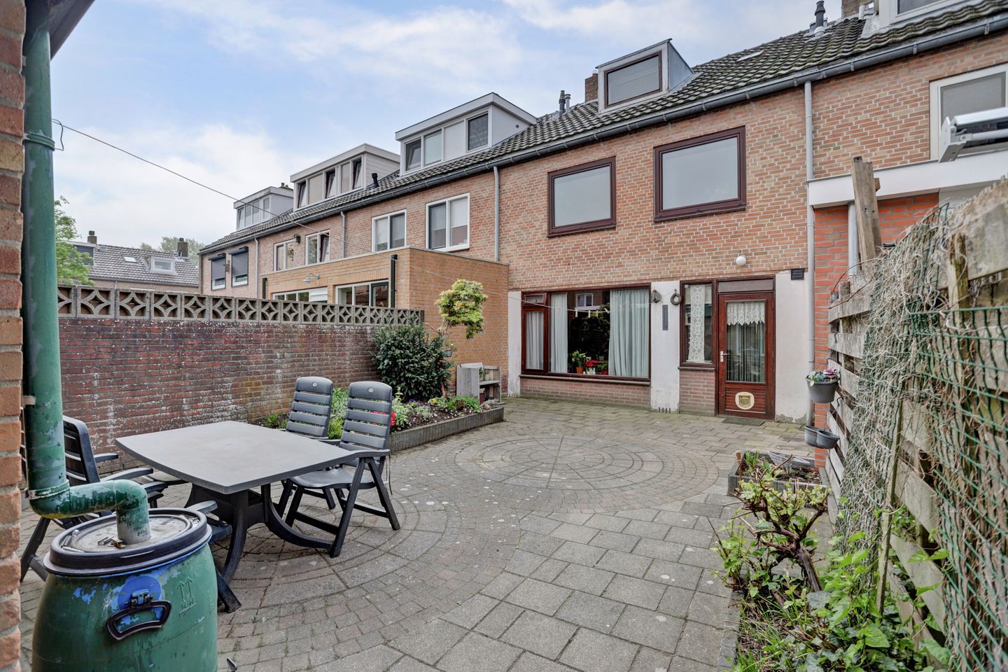 Foto 40 van Van Baerlestraat 8