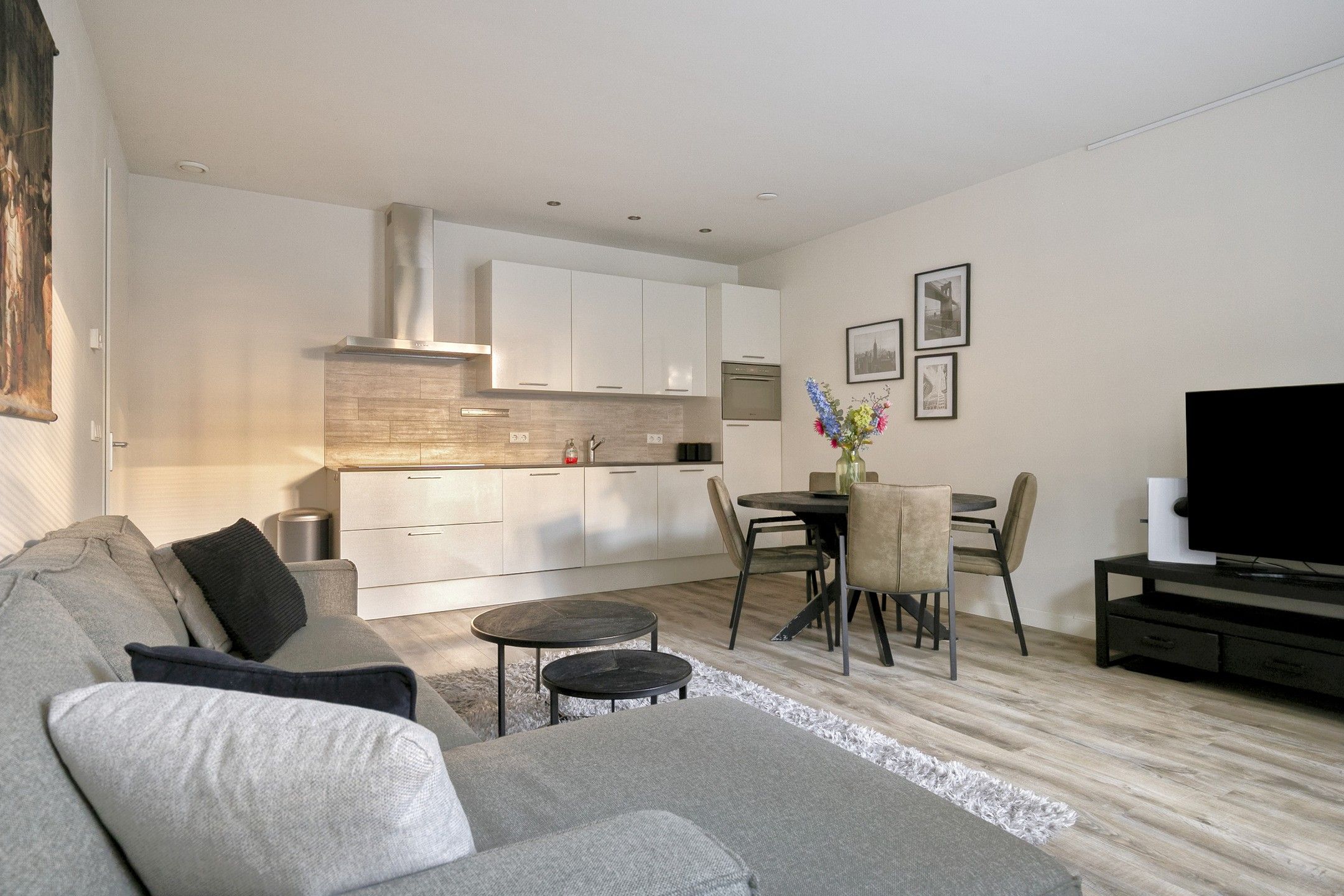 Photo 9 of Margrietstraat 15