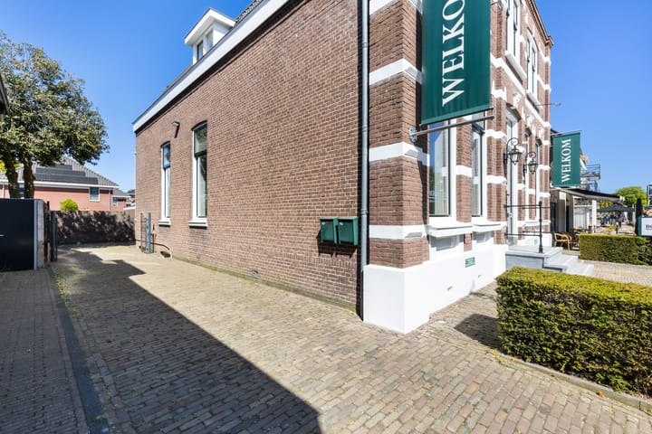 Photo 4 of Dorpsstraat 90