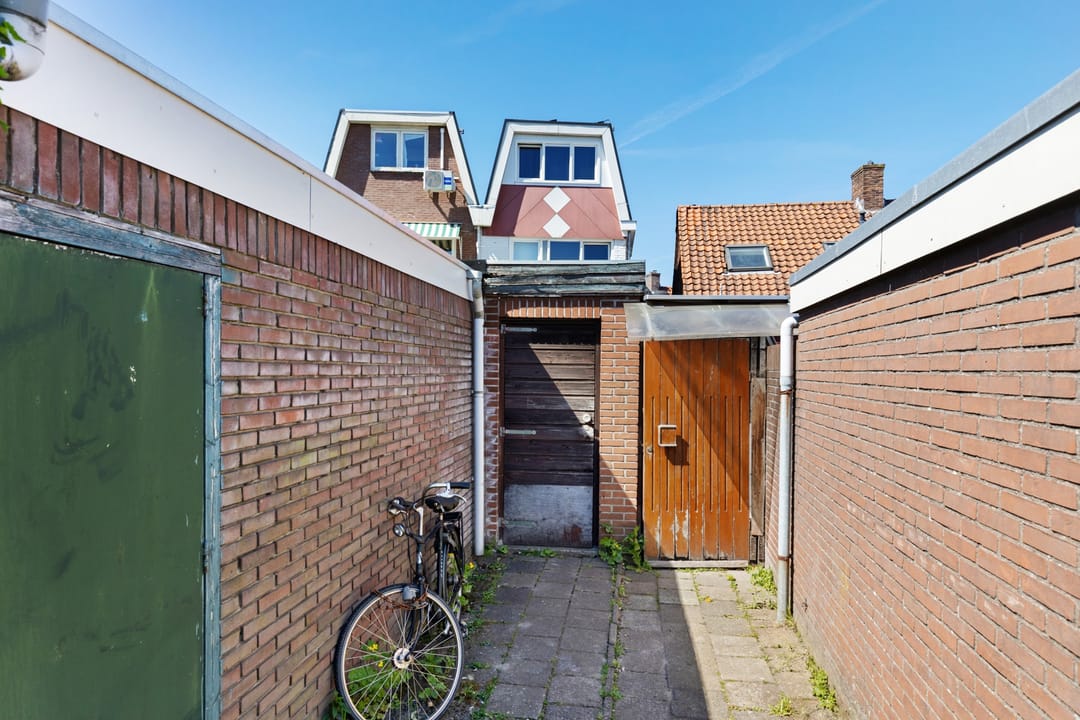Photo 26 of Grensstraat 35