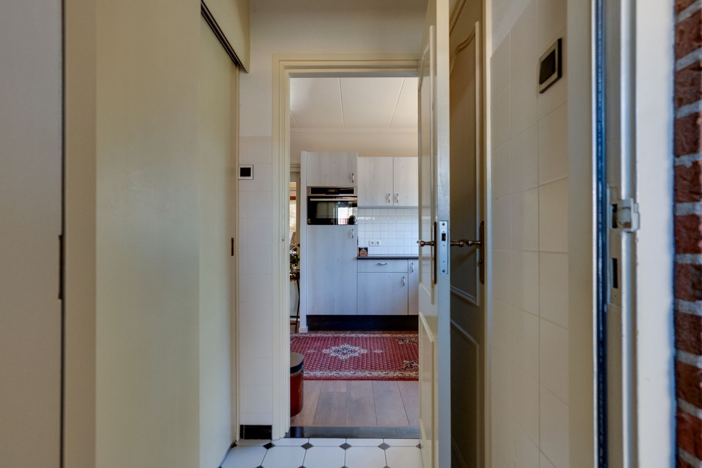Photo 10 of Kloosterstraat 19