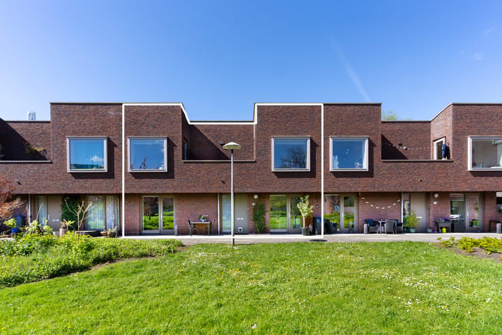 Photo 2 of Troelstralaan 74