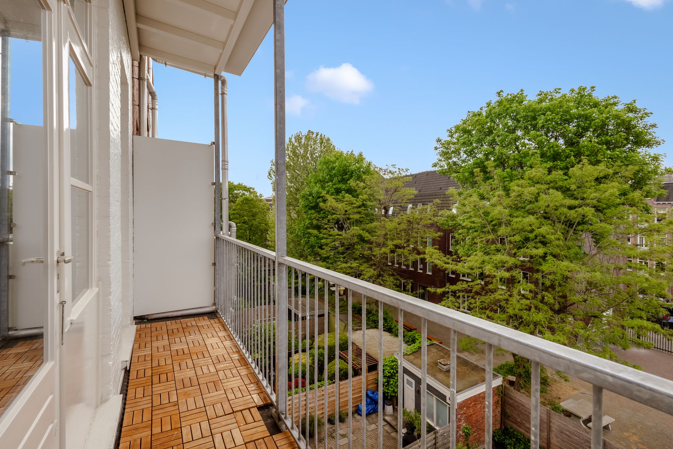 Photo 18 of Van Ostadestraat 14-3