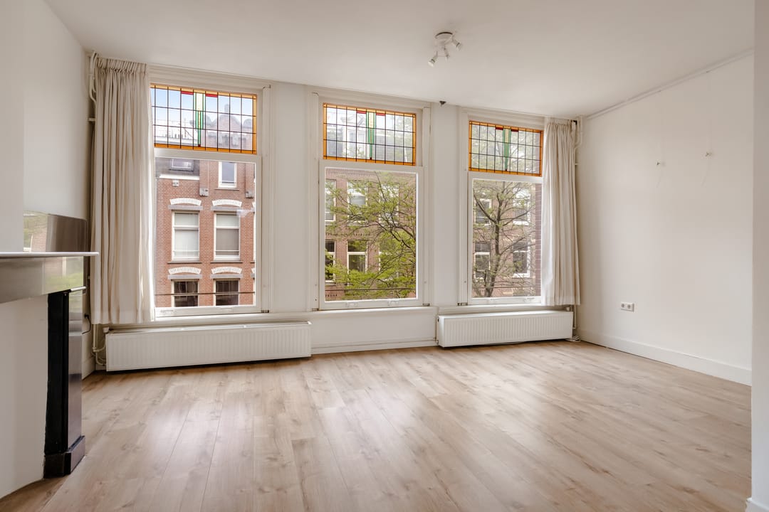 Photo 2 of Van Ostadestraat 14-3
