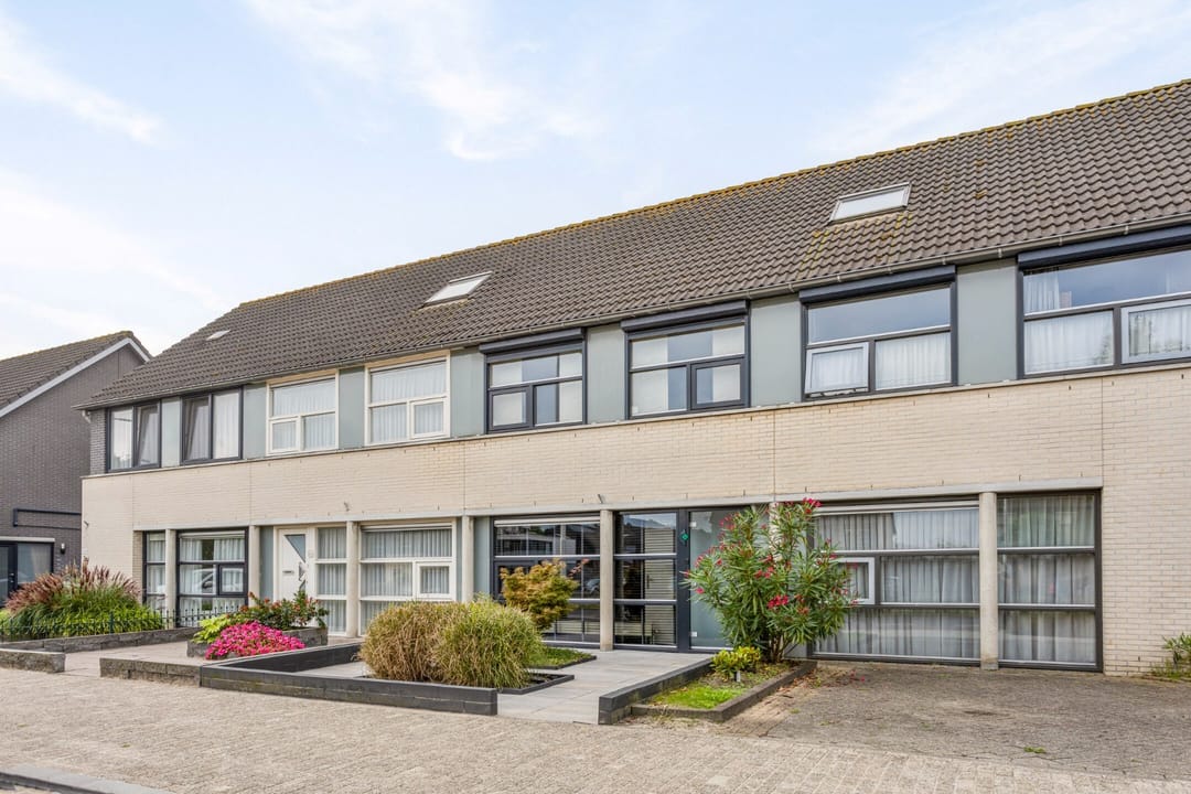 Photo 1 of Bijsterveldenlaan 180
