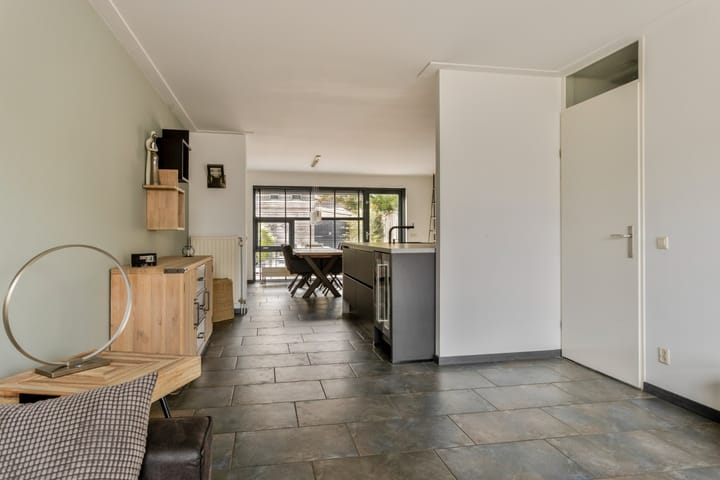 Tussenwoning te koop: Bijsterveldenlaan 180, Tilburg