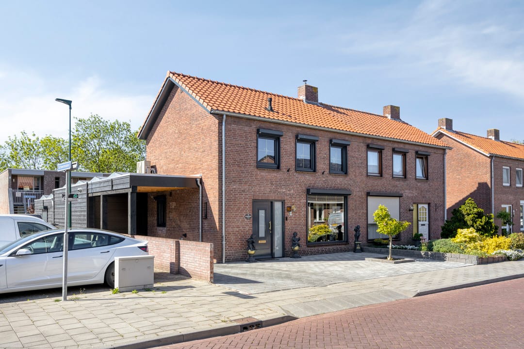 Photo 8 of Akkermansstraat 35