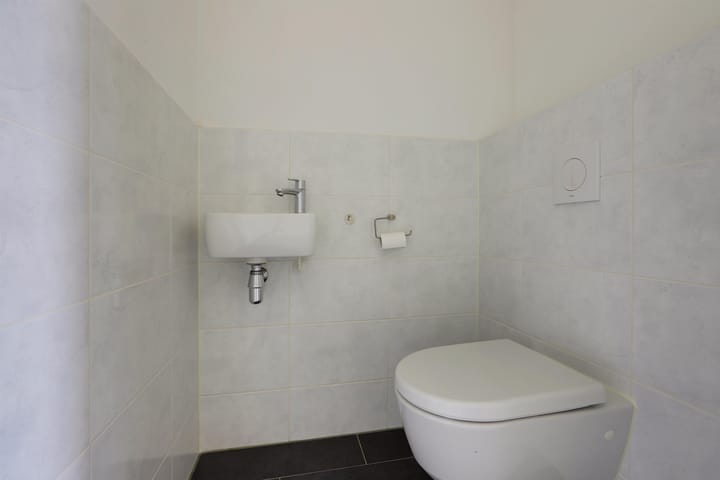 Photo 5 of Wisselwachter 56