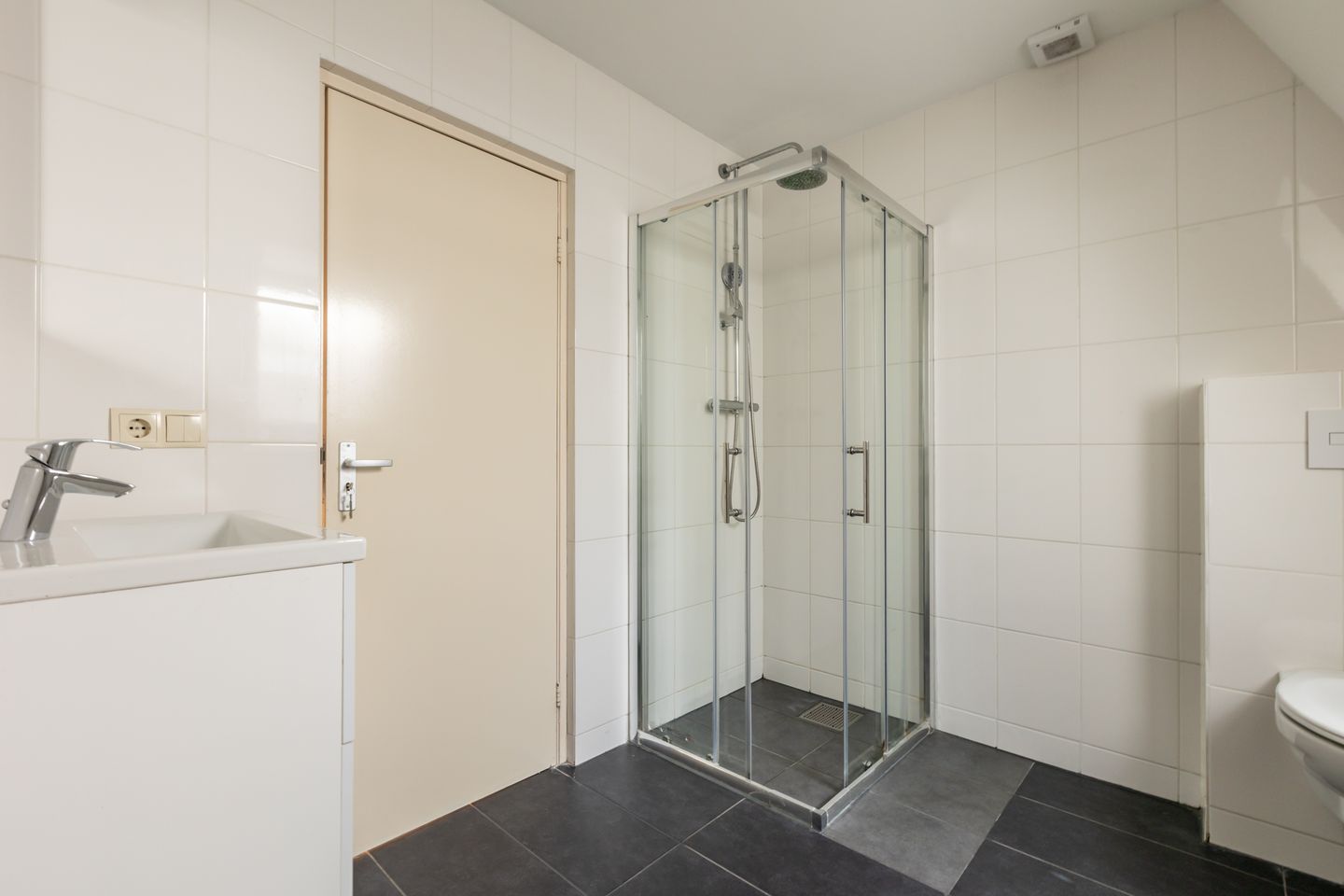 Photo 5 of Doedesstraat 29-B