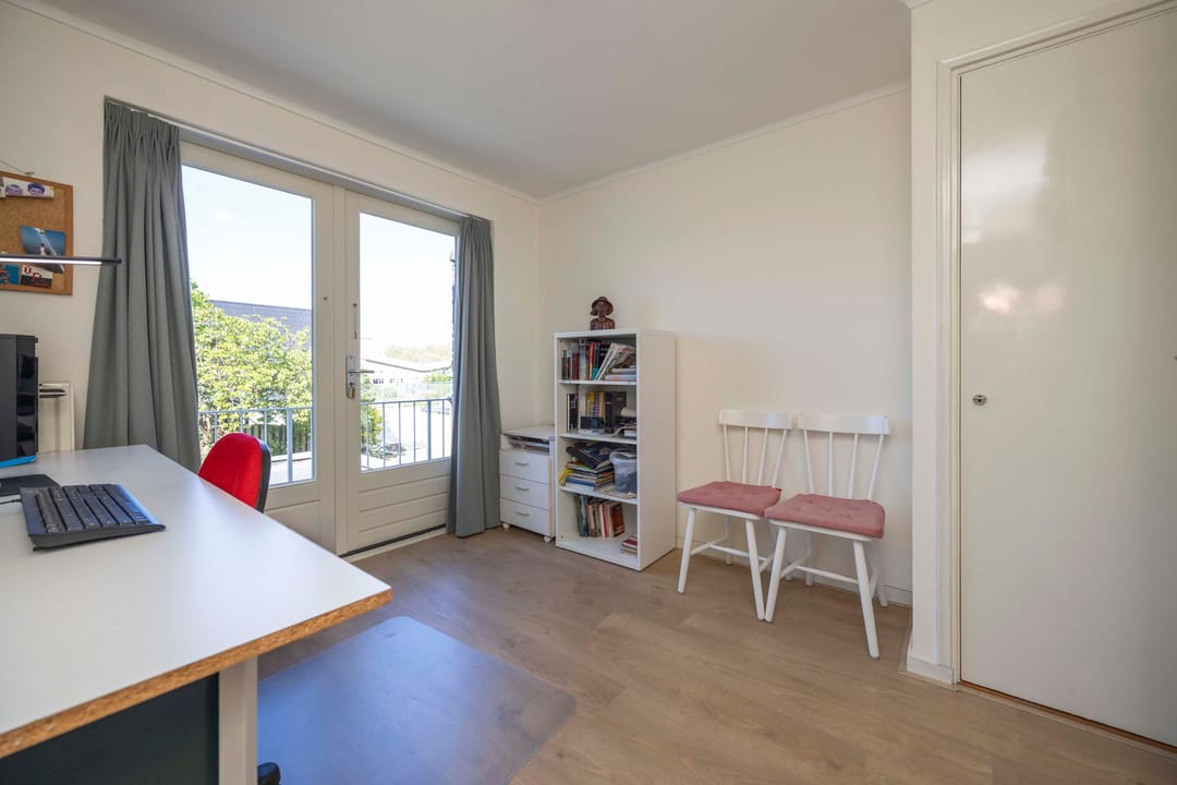 Photo 37 of Burgemeester Verwielstraat 6