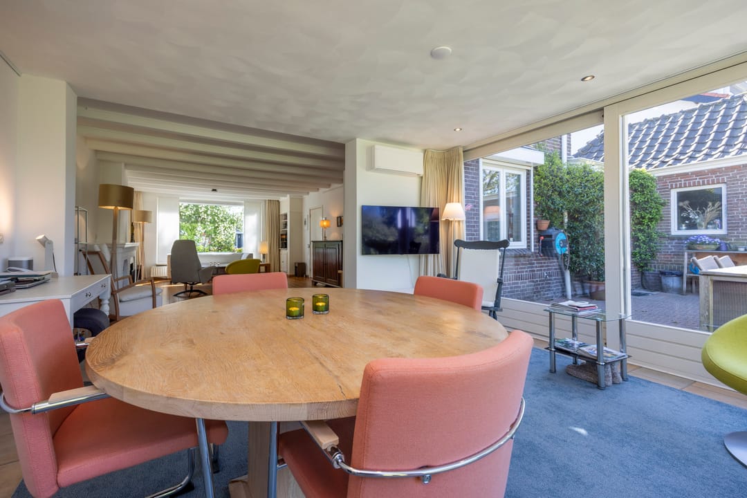 Photo 13 of Burgemeester Verwielstraat 6