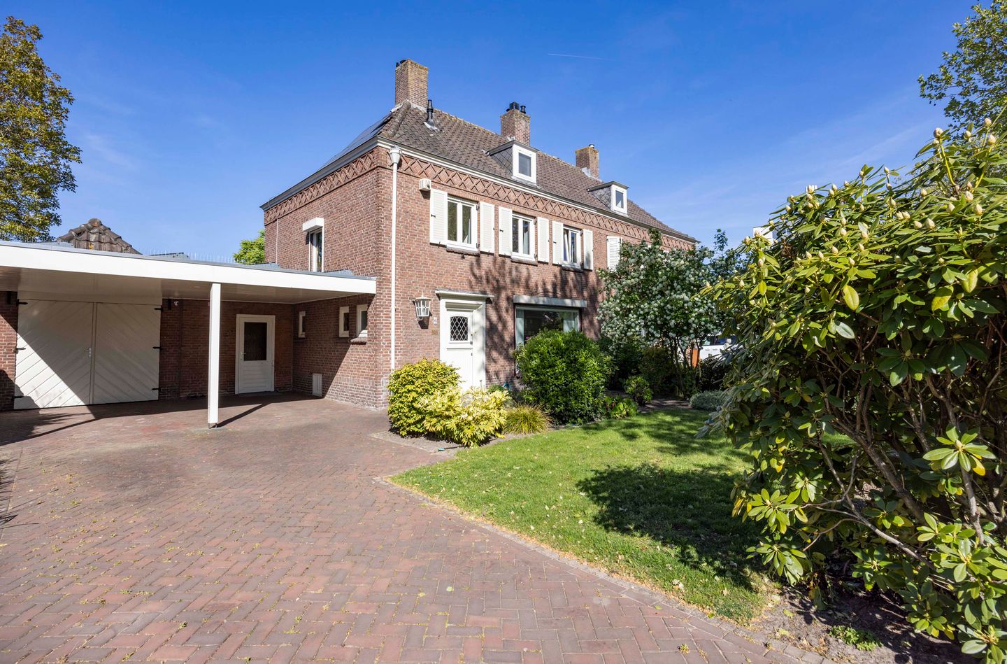 Photo 55 of Burgemeester Verwielstraat 6