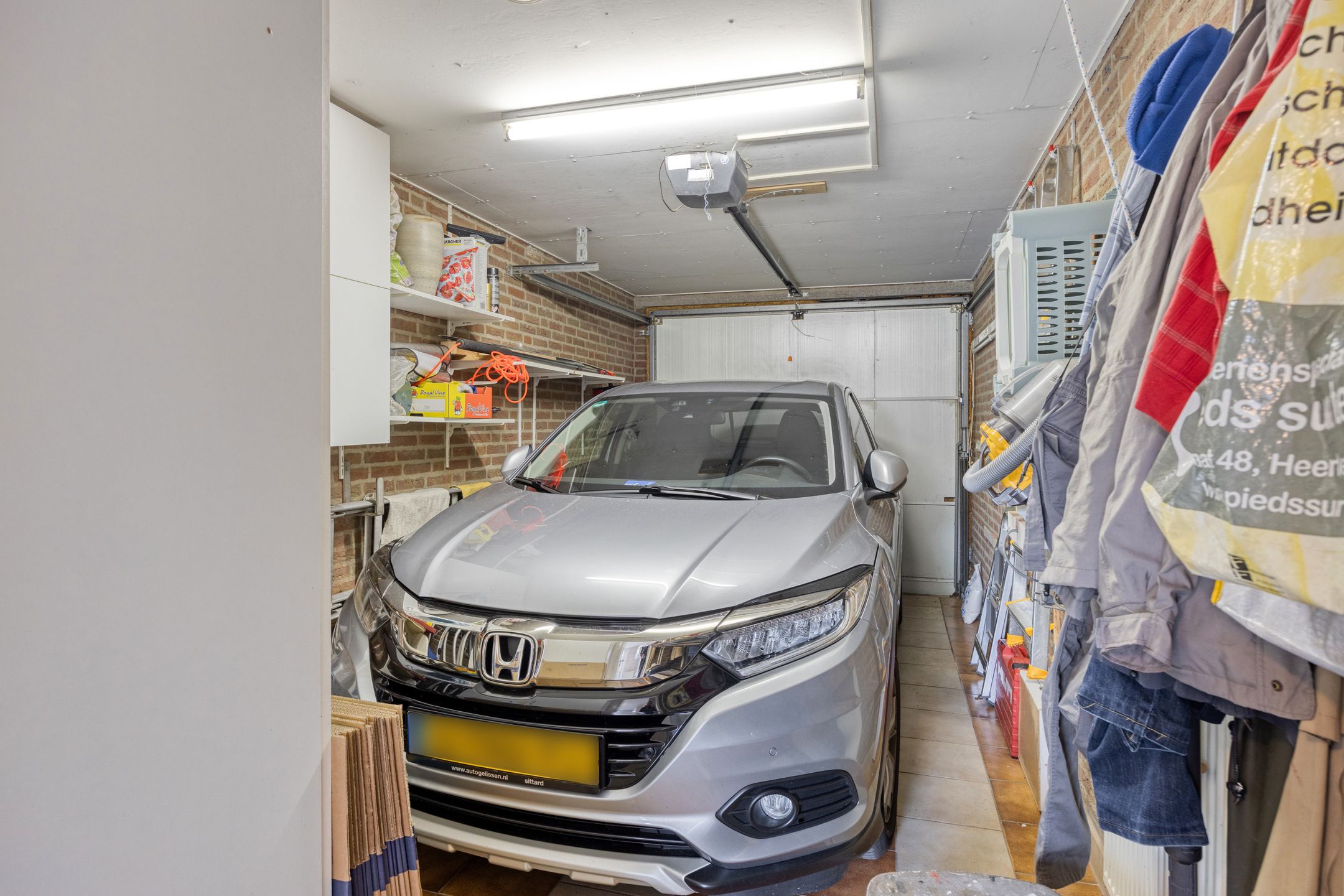 Photo 39 of Pastoor Hutschemakersstraat 28