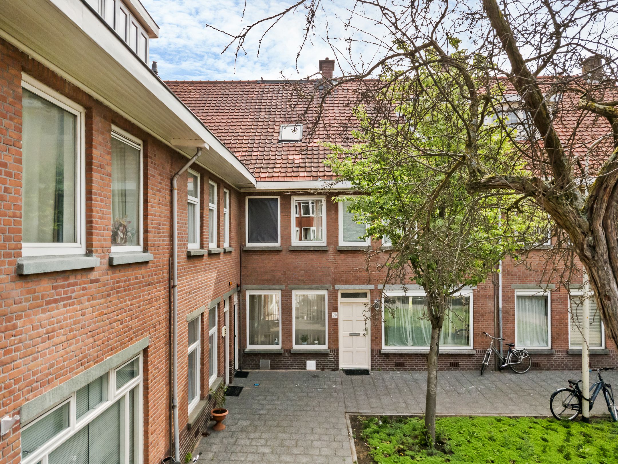 Photo 33 of Minckelersstraat 68