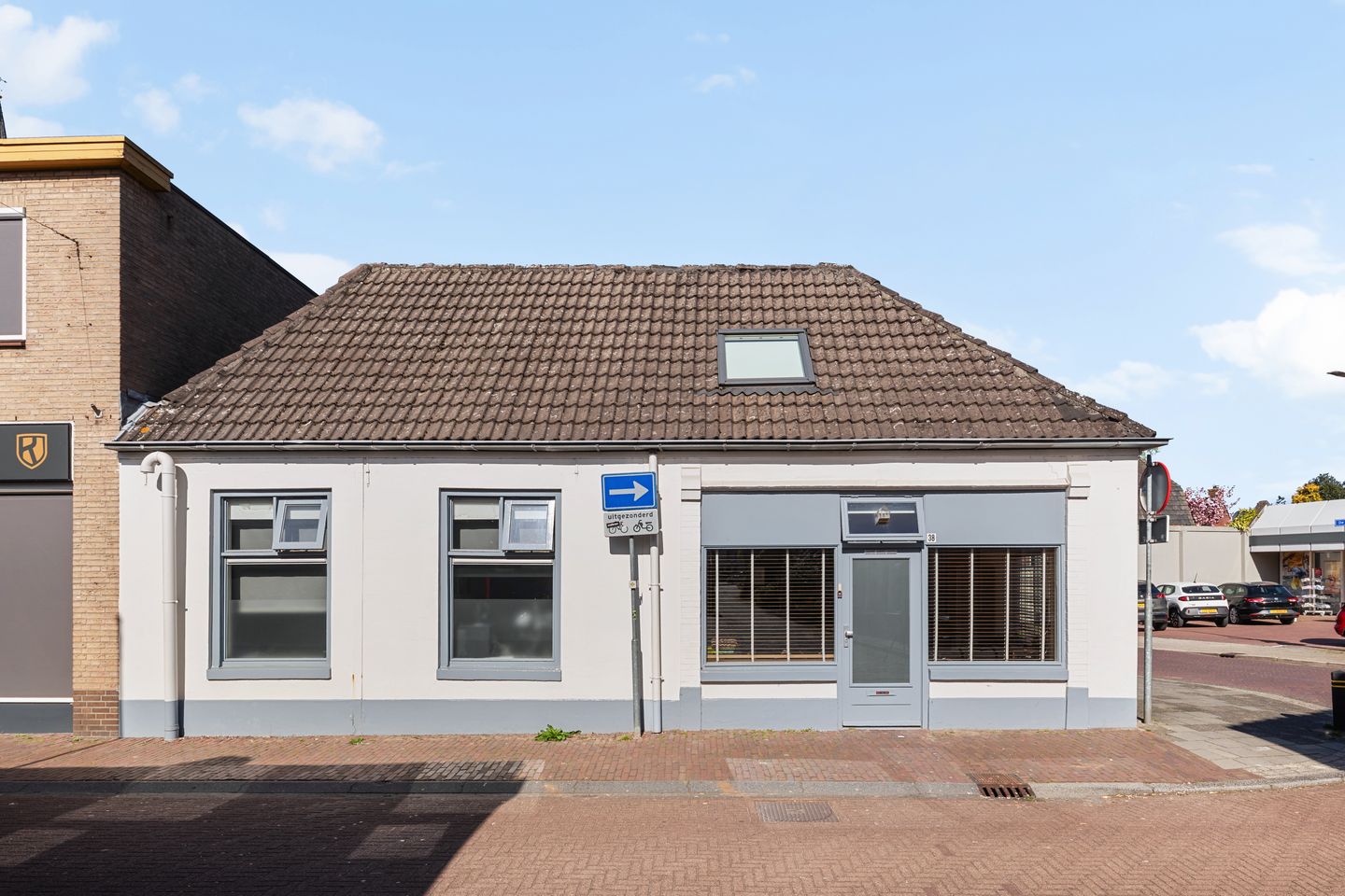 Bekijk foto 3 van Stationsstraat 38