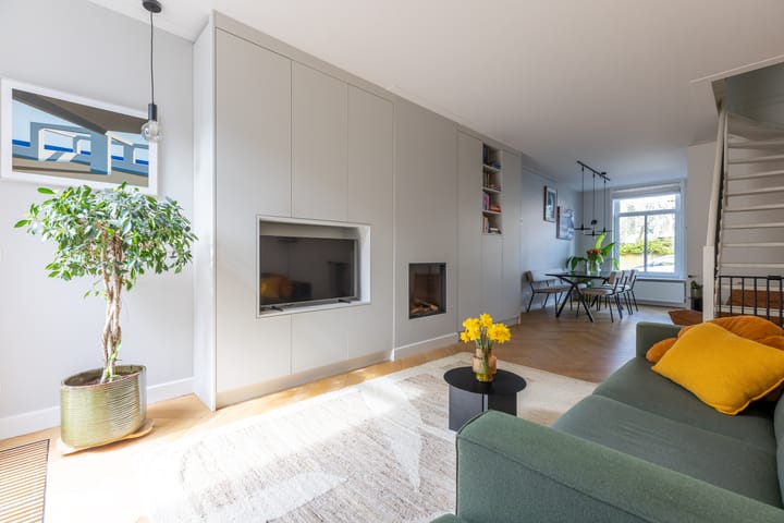 Tussenwoning te koop: Achterherengracht 11, Weesp