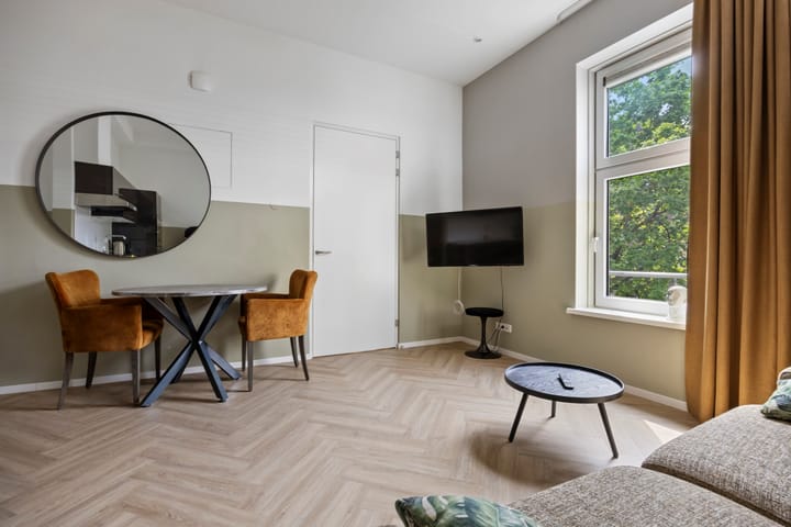 Photo 3 of Patersstraat 1-7