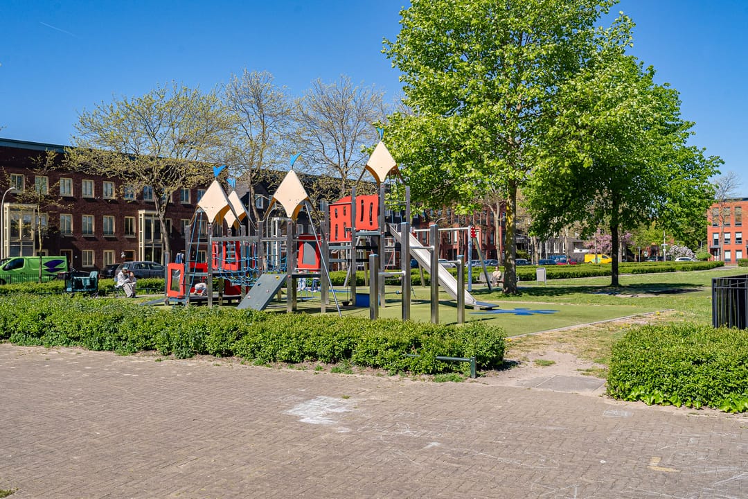 Photo 41 of Weidevogellaan 252