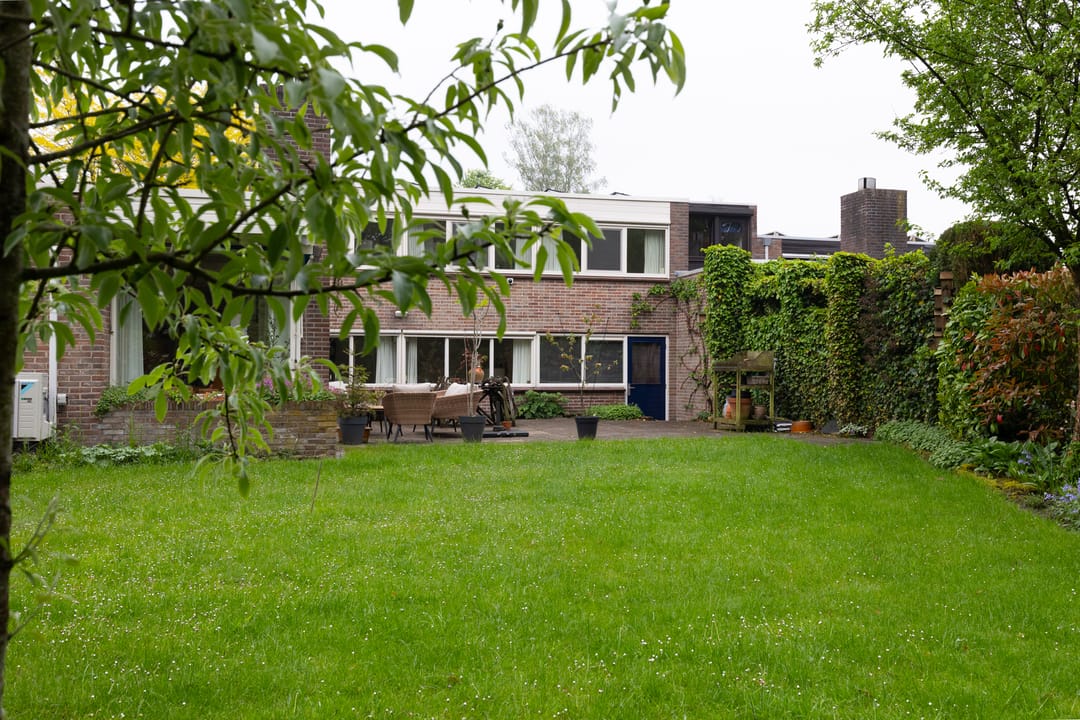 Foto 43 van Albert Schweitzerlaan 48