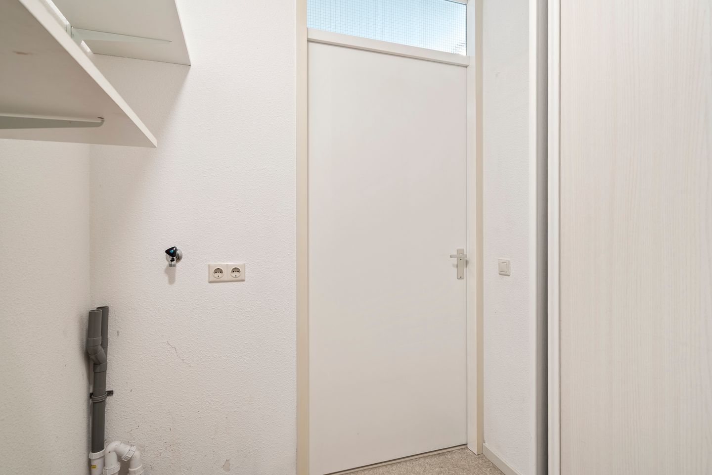 Photo 35 of Bovenweg 11-D