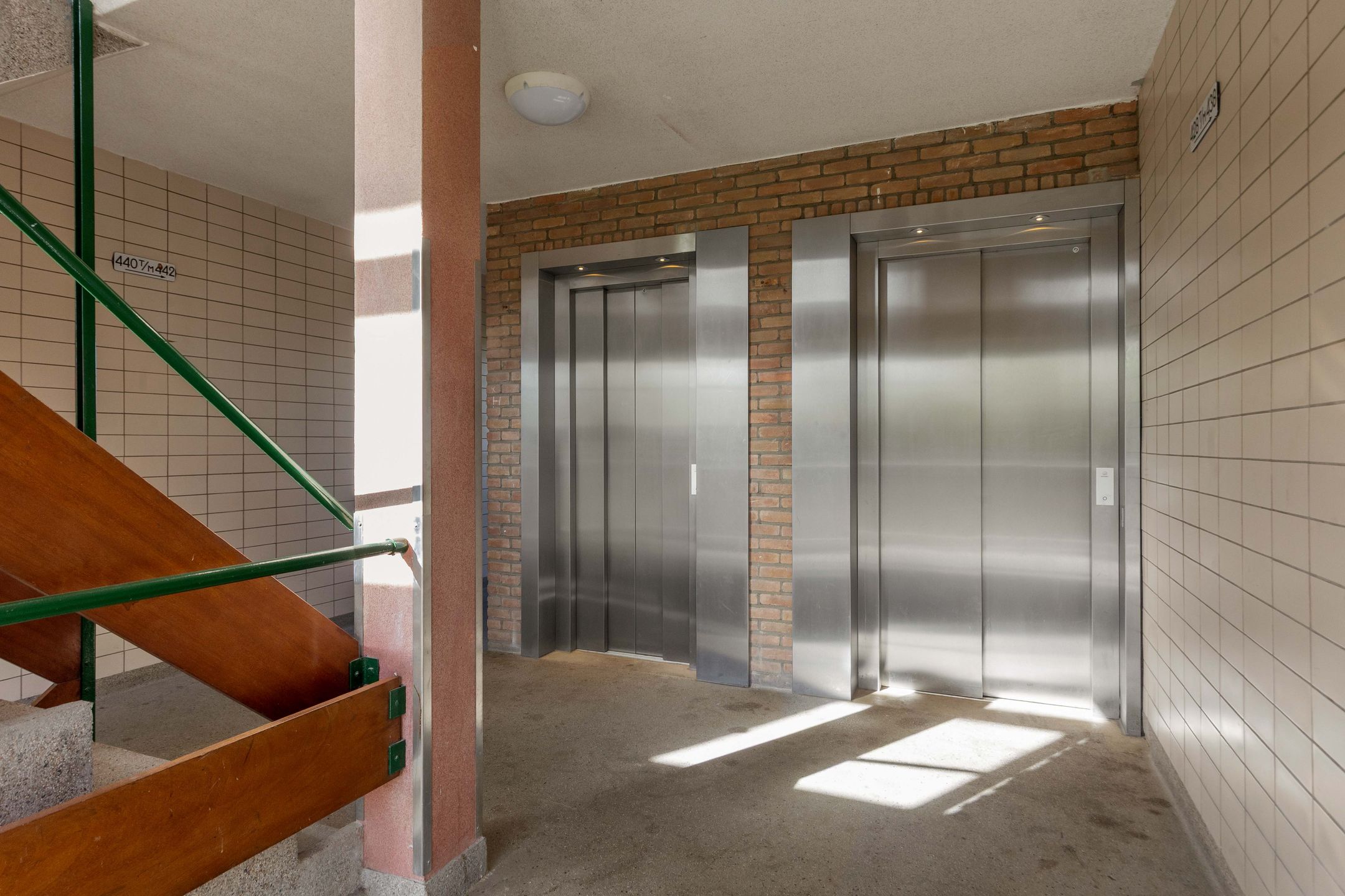 Photo 21 of Van Heuven Goedhartlaan 428