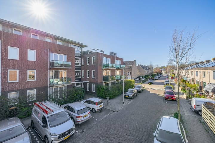 Foto 2 van Essenlaan 32-C