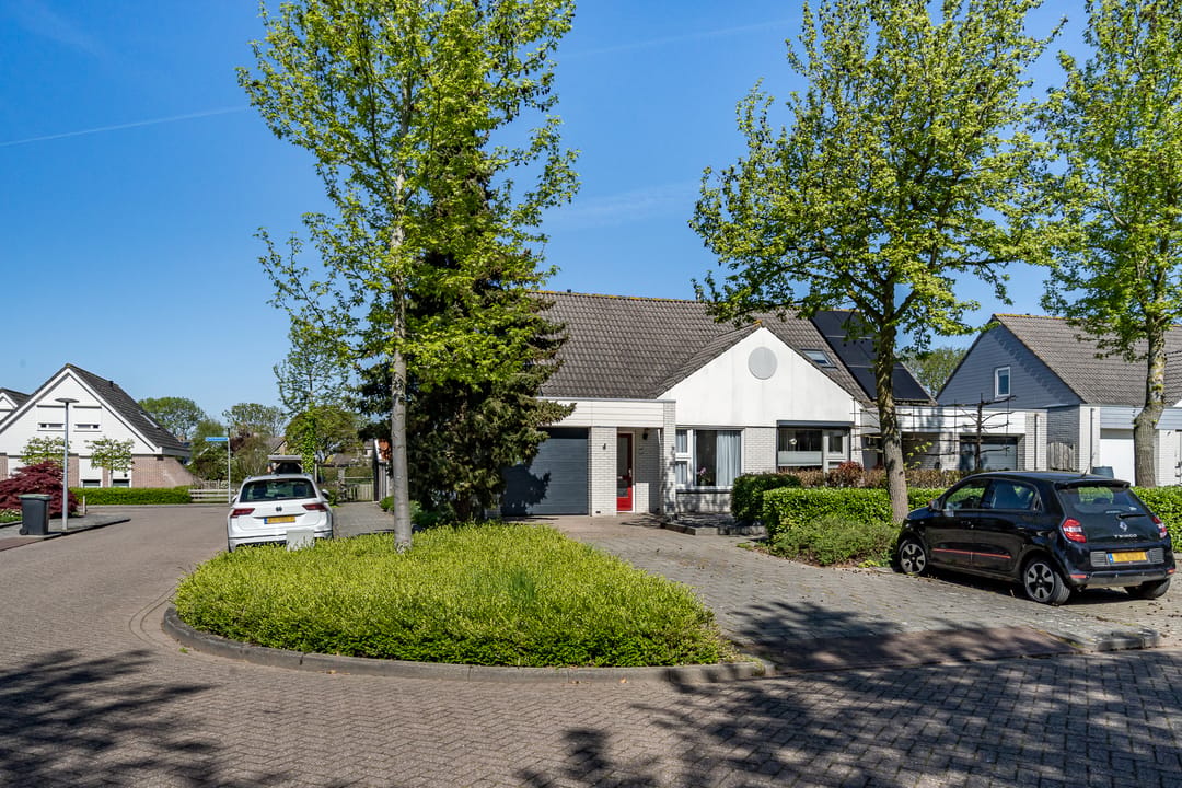 Photo 41 of Hoenderveld 33