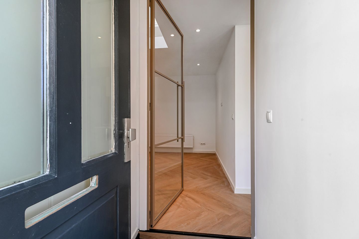 Photo 5 of Van Loostraat 146