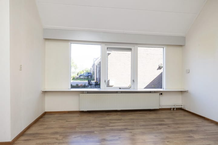 Foto 4 van Van Veenstraat 6