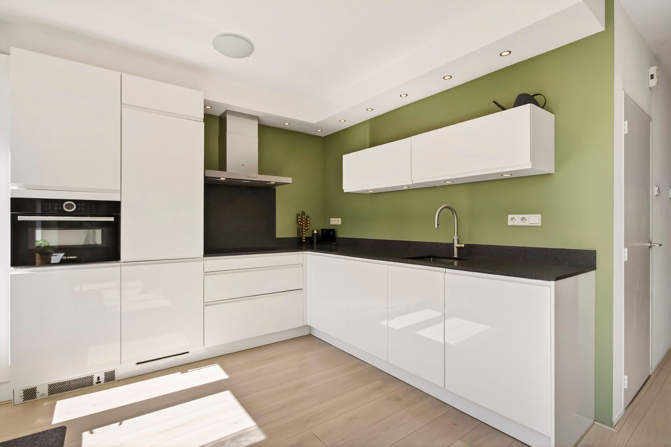 Photo 9 of Wandscheerstraat 19