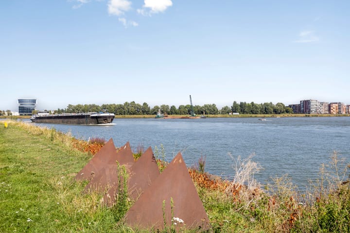 Tussenwoning te koop: Noordpark 12, Zwijndrecht