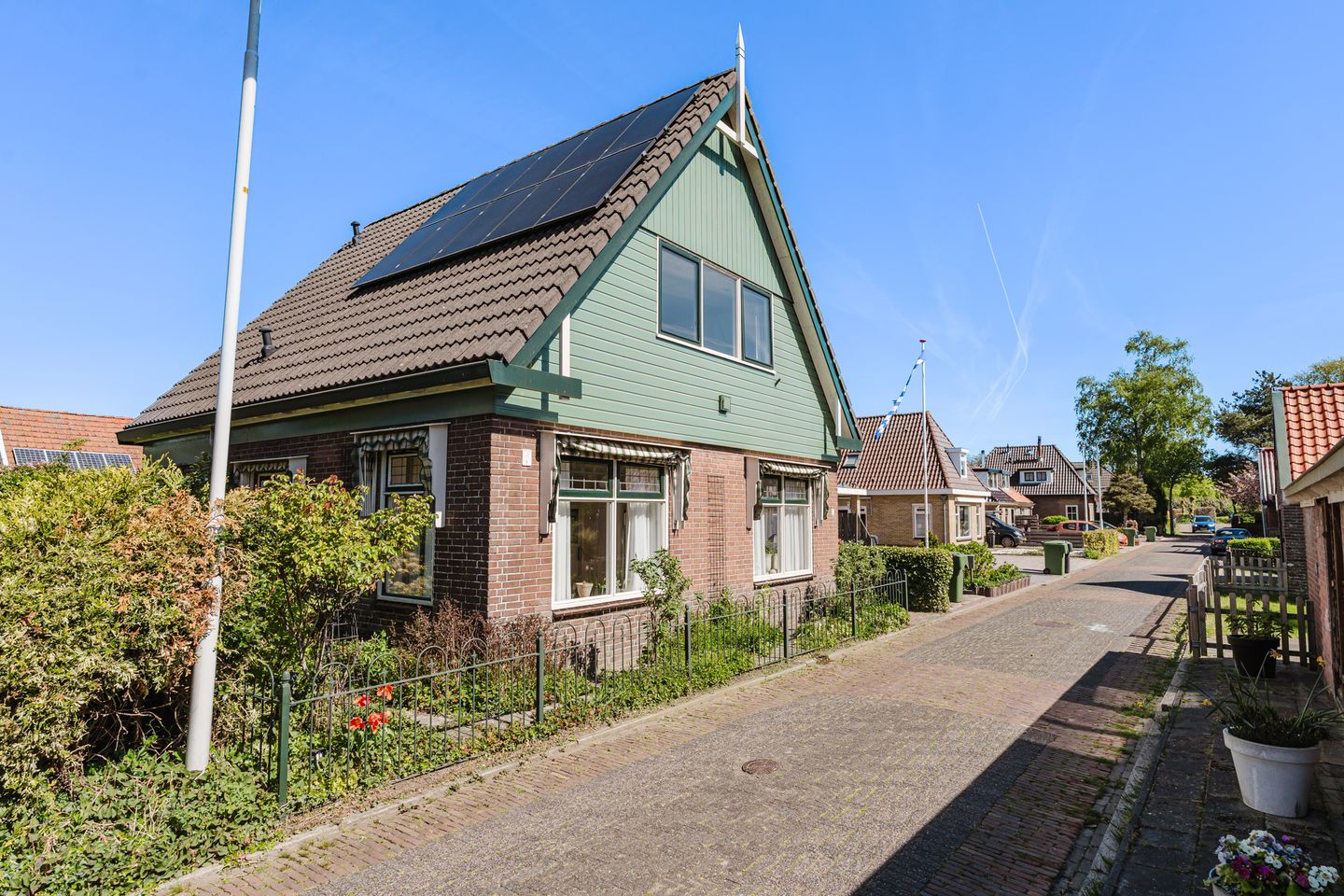 Photo 1 of Dorpsstraat 12