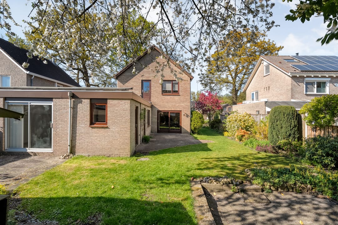Foto 46 van Moerheimstraat 33
