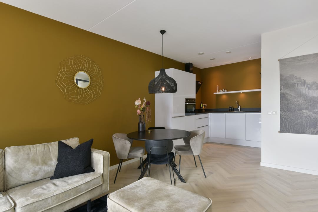 Photo 8 of Leemhorststraat 2