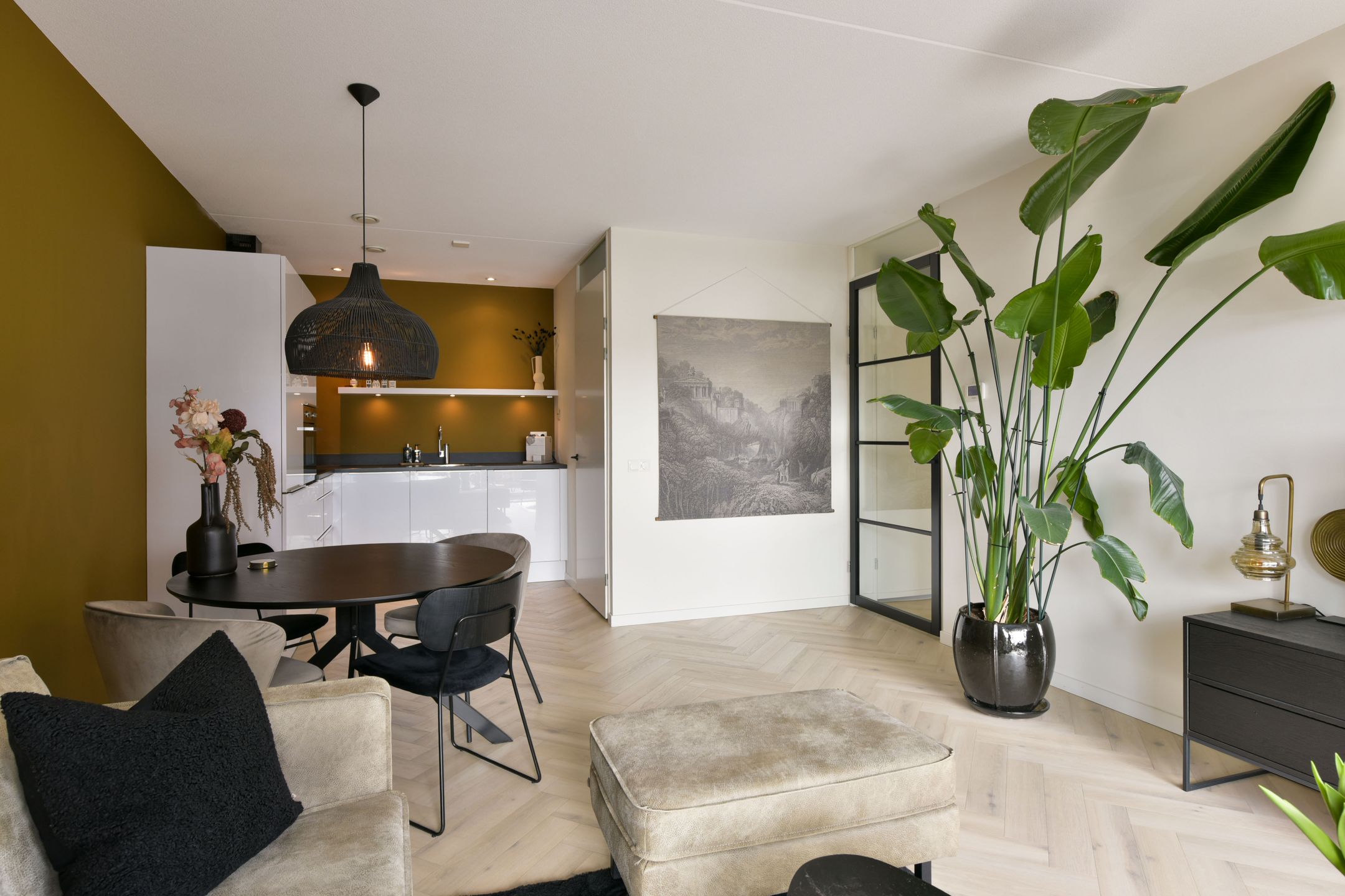 Photo 6 of Leemhorststraat 2