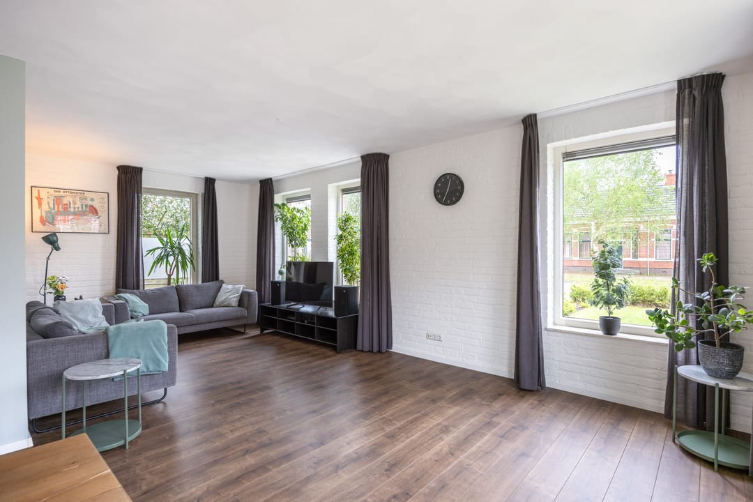 Photo 11 of Hoofdstraat 49