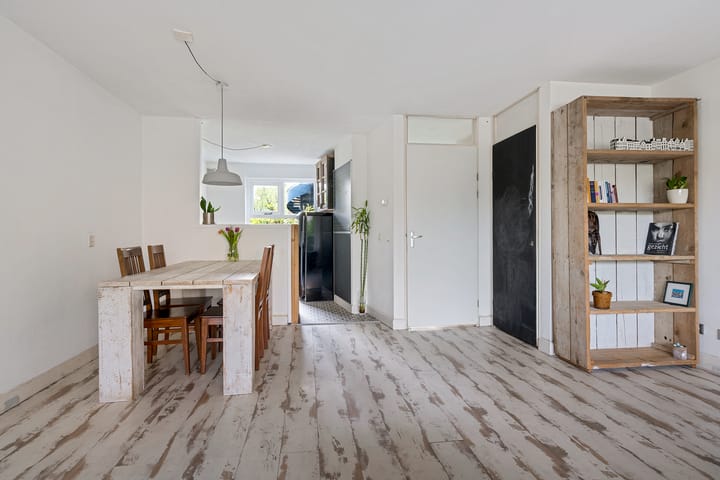 Tussenwoning te koop: Calslager Bancken 7, Kudelstaart