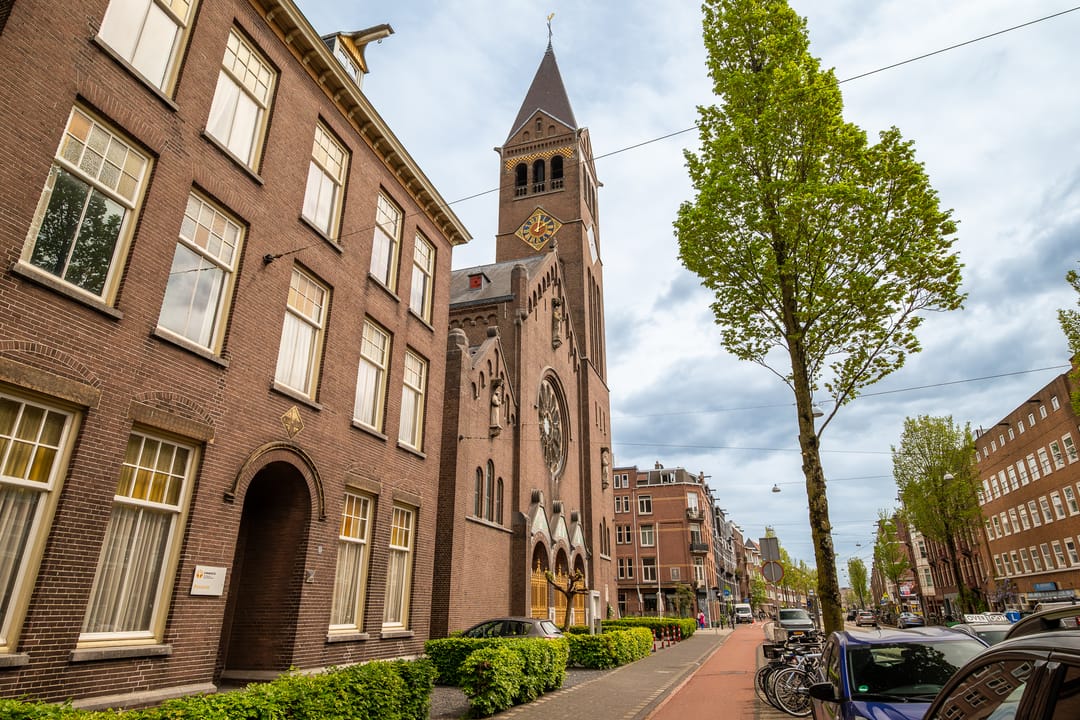 Photo 32 of Admiraal De Ruijterweg 467-1