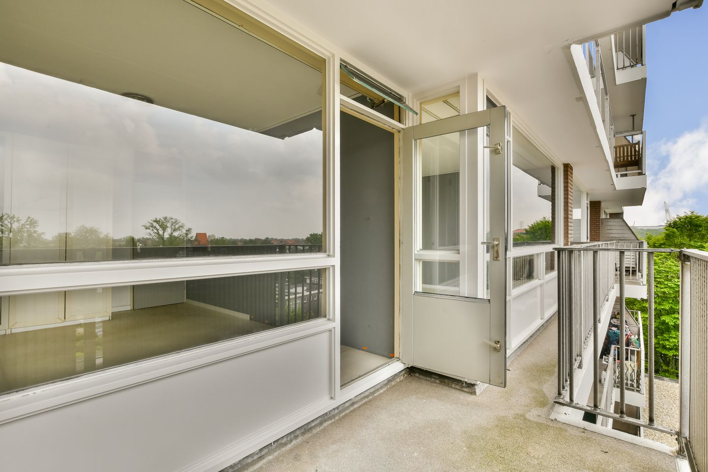 Photo 10 of Over de Vesten 70