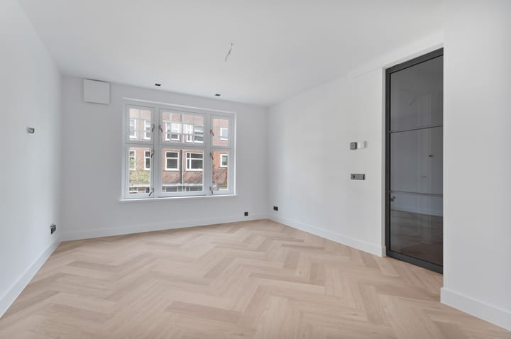 Photo 3 of Deurloostraat 3-1