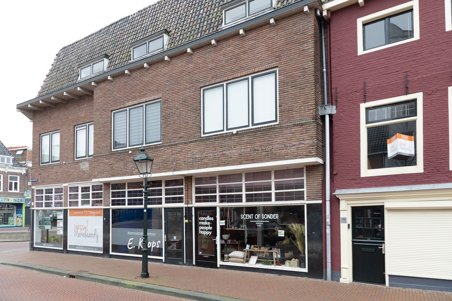 Bekijk foto 3 van Nieuweburen 136