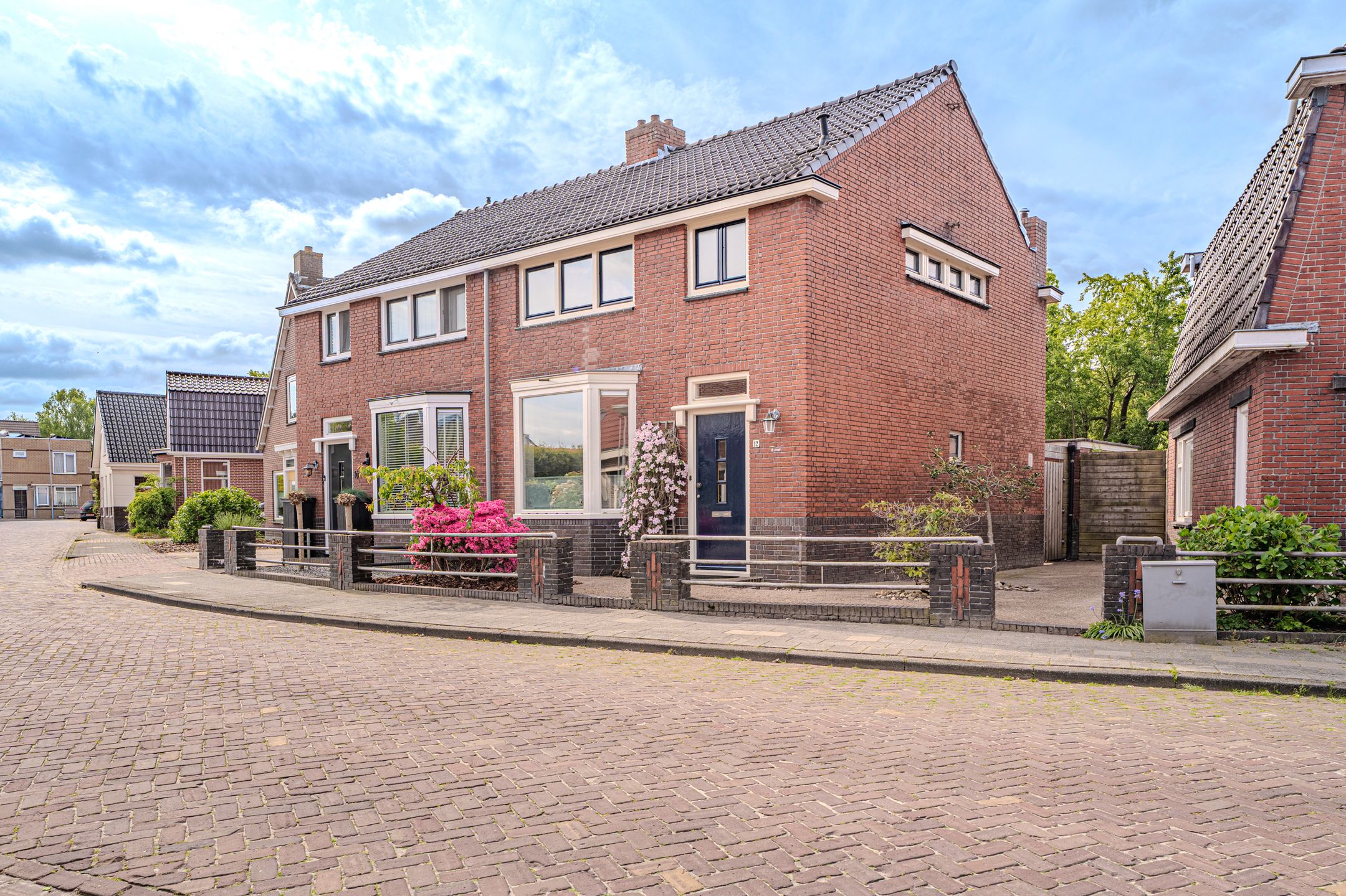 Photo 6 of Hofstraat 12