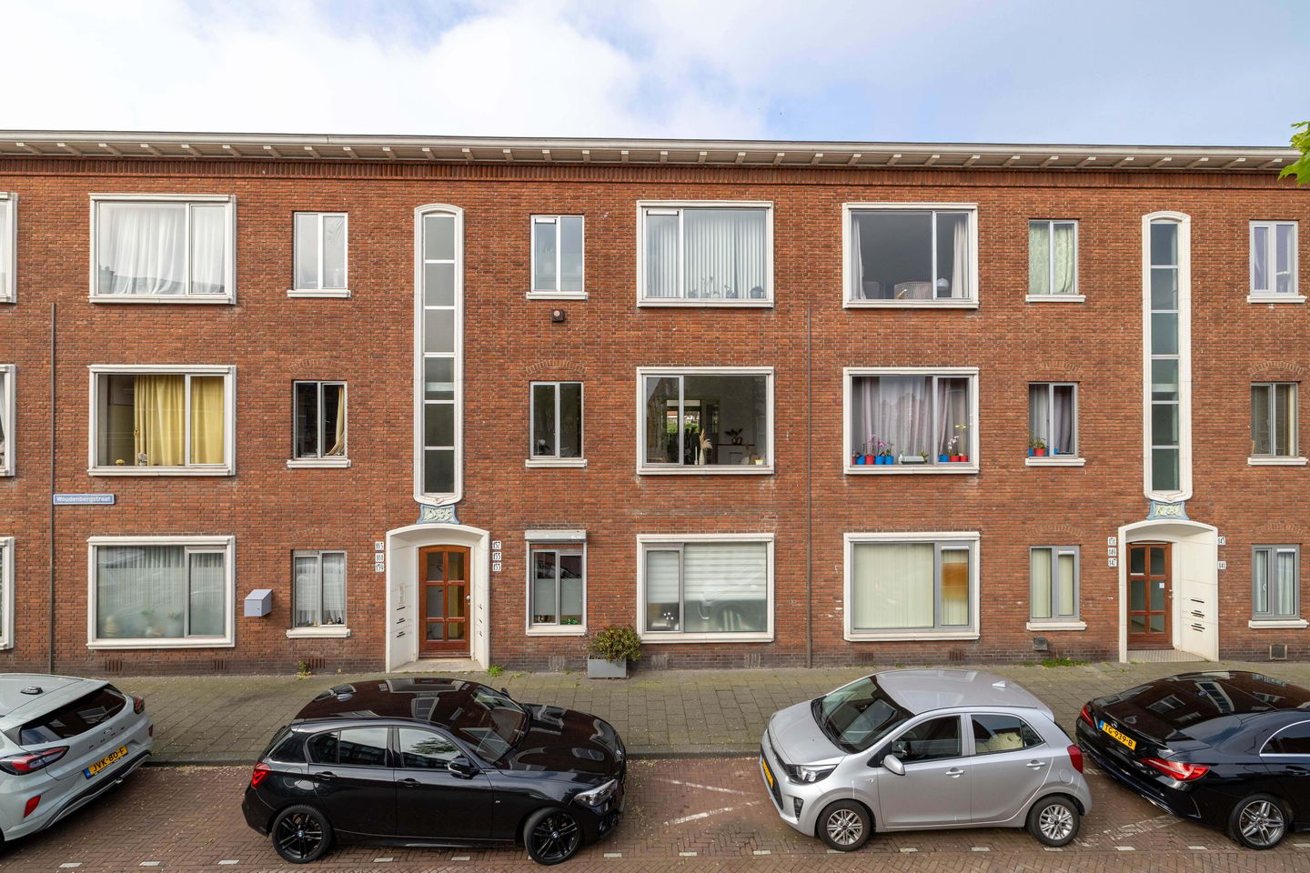 Foto 4 van Woudenbergstraat 155