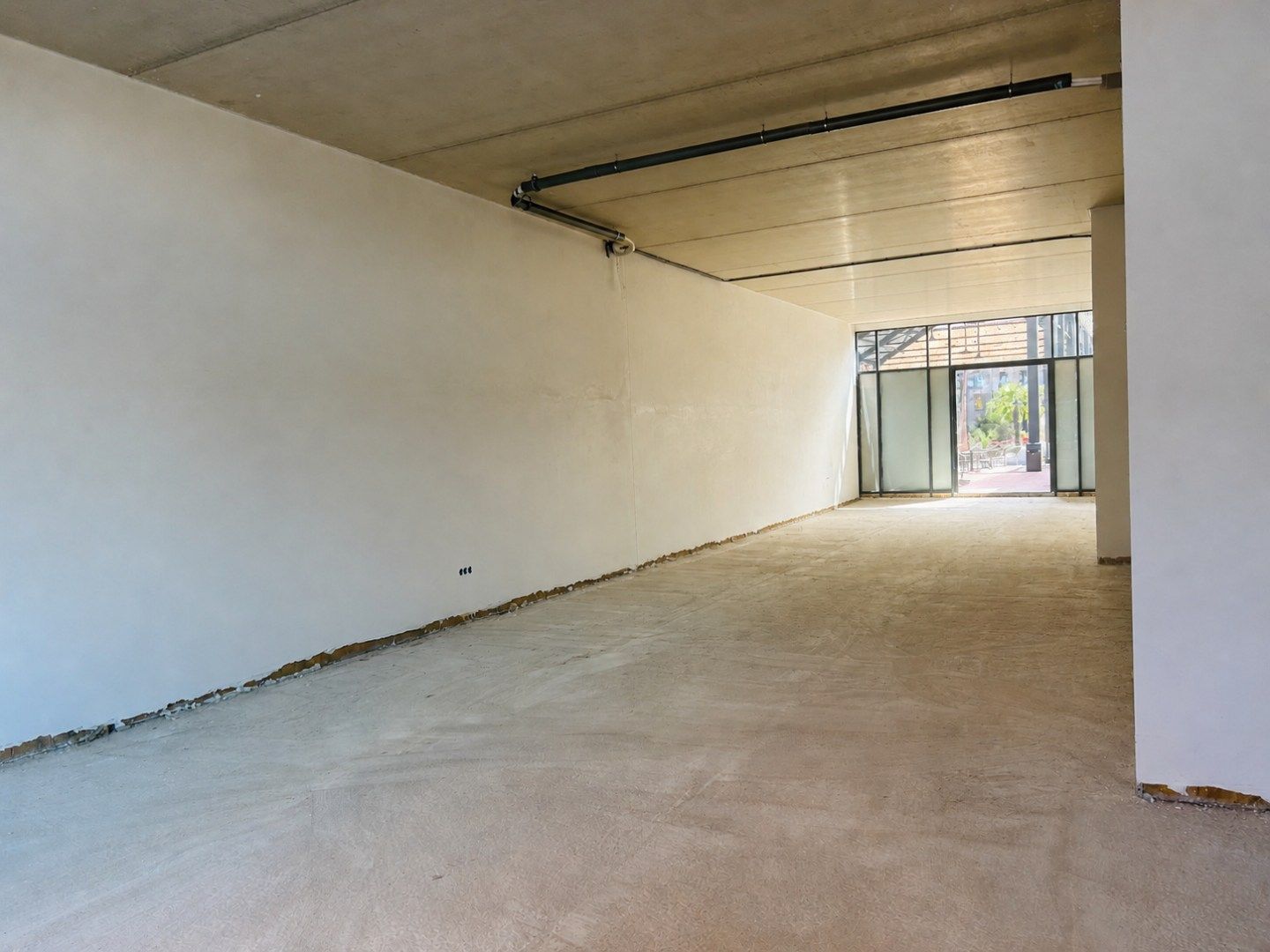 View photo 4 of Plein de Valk