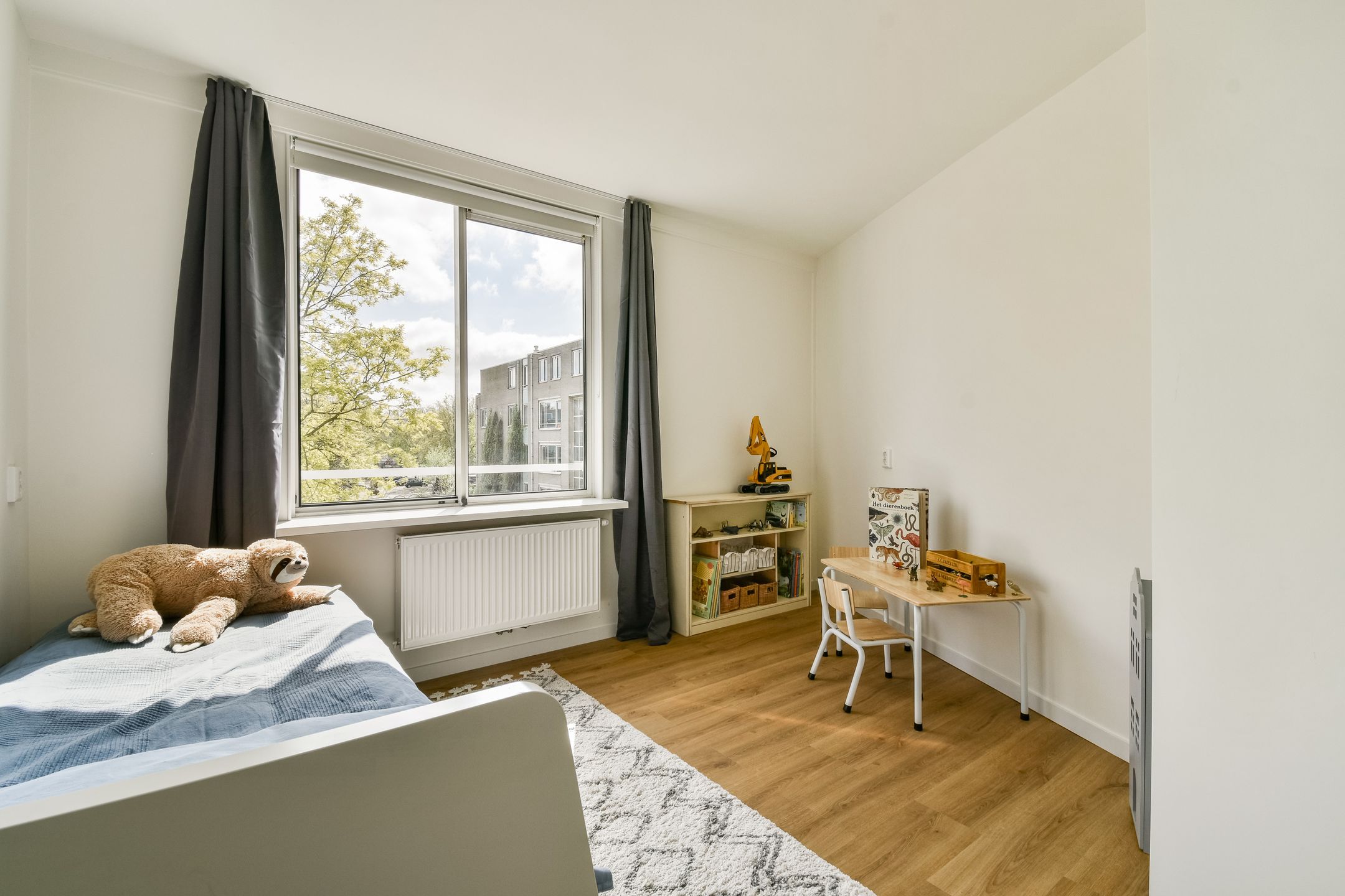 Photo 18 of Suikerplein 65