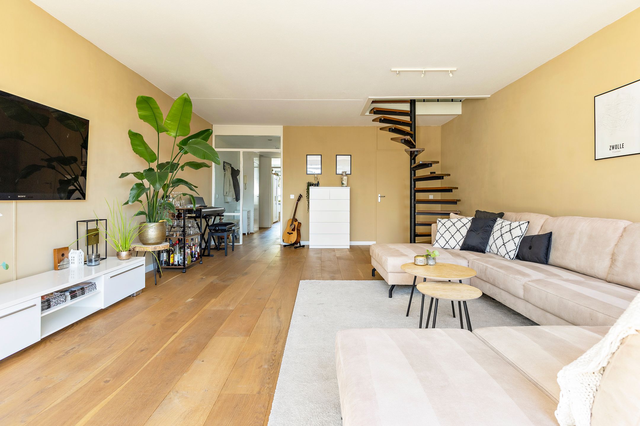 Spacious maisonnette with roof terrace and private parking in Herewegbuurt — 21